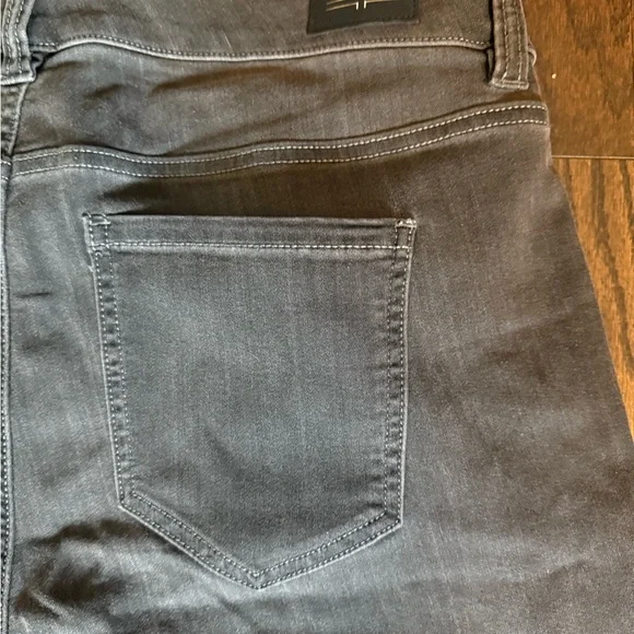 Liverpool Gray Ankle Skinny Plus Size Jeans Size 18W NWT - Picture 9 of 10